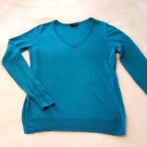 EUC The Limited lightweight sweater